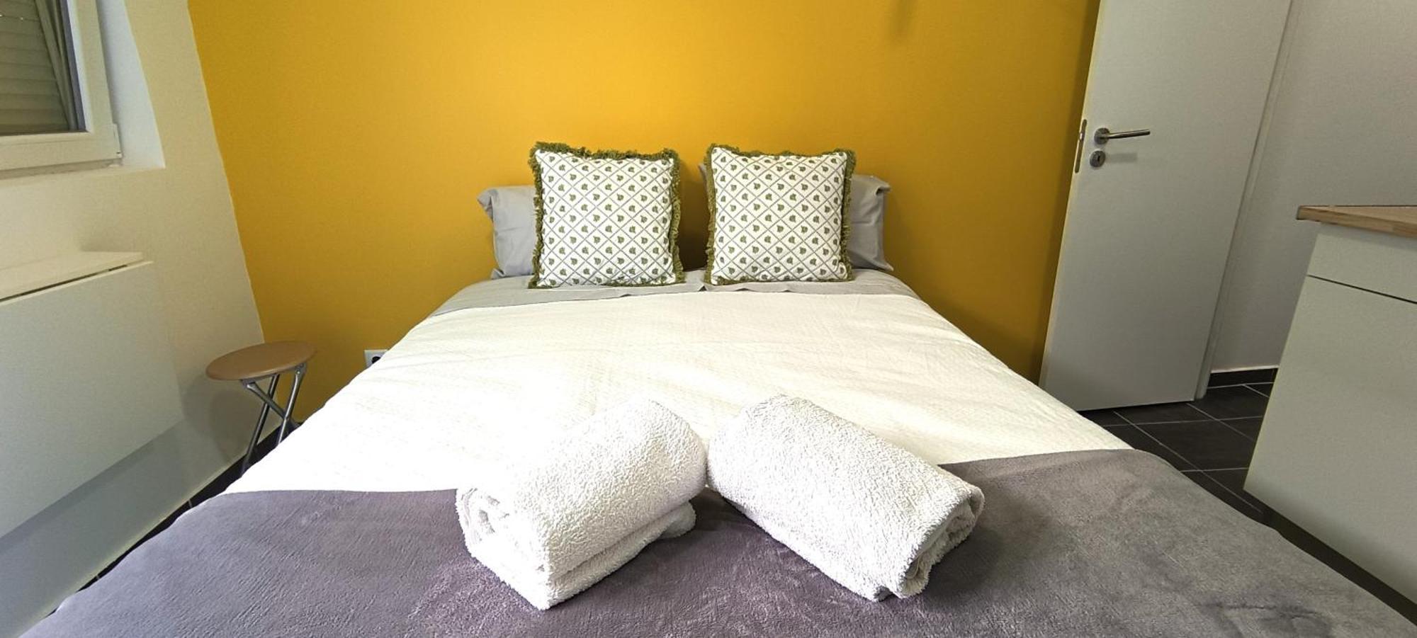 Sleep & Go Faro Airport Guest House ภายนอก รูปภาพ